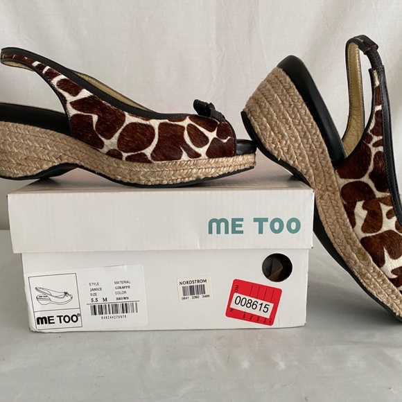 Giraffe "fur" Print Wedge "Janice" by Me Too. Size 5.5 with a 2.5" wedge heel. - Picture 9 of 9